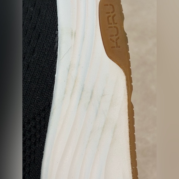 KURU Atom 2 women’s 8.5 Black Athletic Shoes - Picture 12 of 14